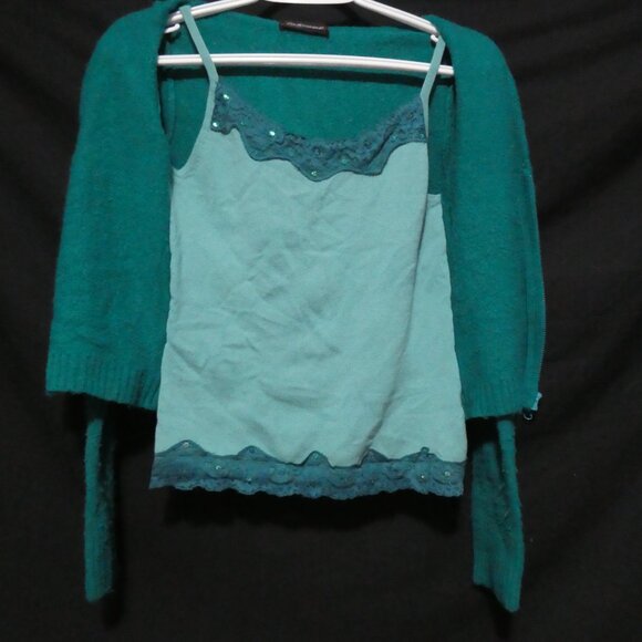 Unique Item | TAKEOUT | medium | Zip-Up Hooded Sweater - Lace Cami - Combo - Picture 8 of 15